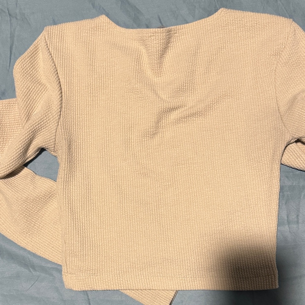 Zara Cream Ribbed Knit Top - Picture 2 of 2